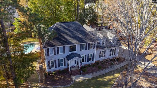 763 Carriage Lake Dr