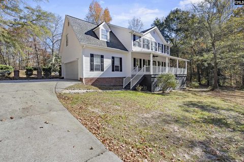 2 Rollingwood Hills Court