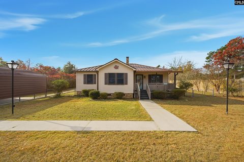 612 Wynette Way