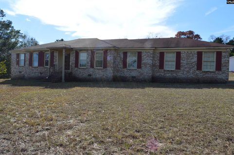 586 Beverly Hills Road Street pending home in Valley Park, Camden, SC
