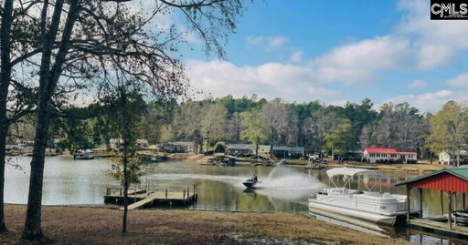 1964 White Rd active home in Lake Wateree, Camden, SC