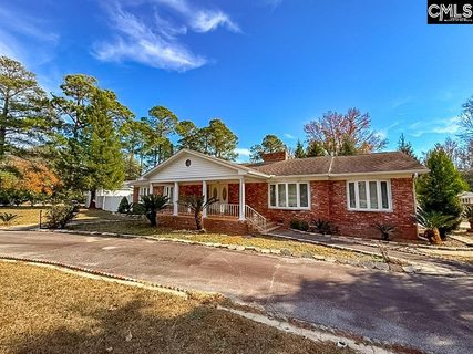 900 Kenmore