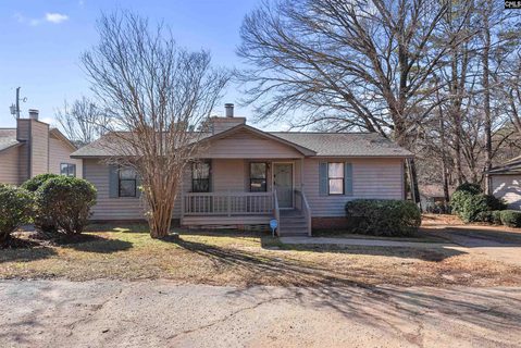 37 Canterbury Ct
