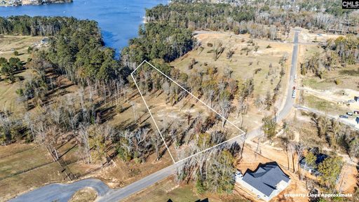Navigator Trail active home in Breakwater At Woodside Shores, Prosperity, SC