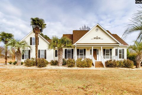 121 Hollow Tree Court