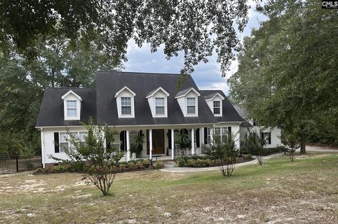 115 Candlelight Drive
