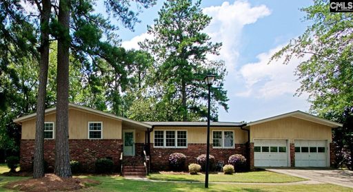 112 Royal Tower Dr