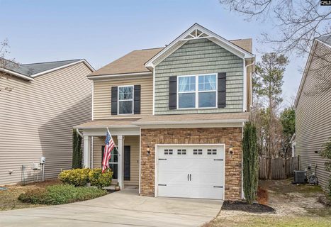 825 Scarlet Leaf Lane