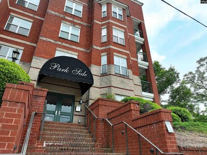 900 Taylor Street 304