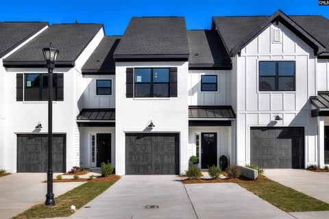 4 Fawn Spot Court active townhome in Deer Park, Elgin, SC