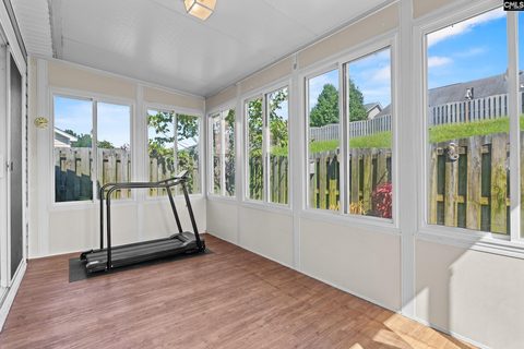121 Tennis View Court
