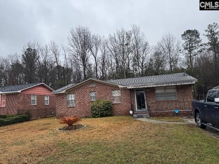 900 Cindy Dr Drive