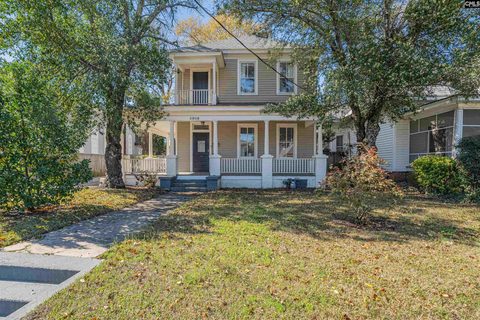 2805 River Drive