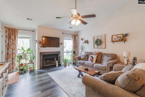 448 Deerwood Street 6D