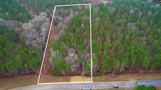 Lot 5 Retreat Way active home in Lake Wateree, Ridgeway, SC