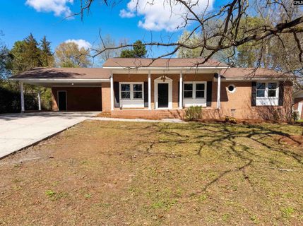 2774 Emanuel Church Road active home in Three Fountains, West Columbia, SC