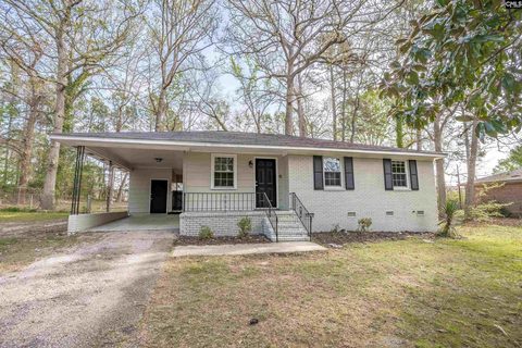 6006 Mcmillan Circle active home in Challedon West, Columbia, SC