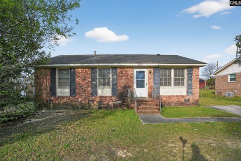 3821 Trotter Road active home in Pine Lakes, Columbia, SC