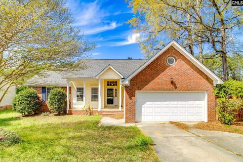 112 Chippenham Circle active home in Grove Park, Columbia, SC