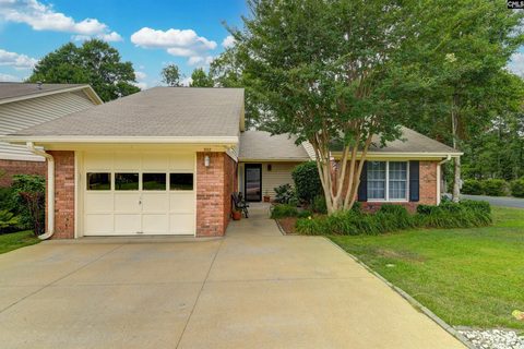 302 Forestland Court