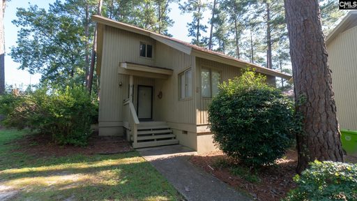 6 Shadow Creek Court active home in Reflections, Columbia, SC