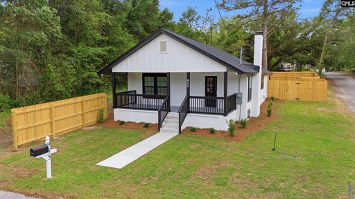 935 Eastman Street active home in Belmont, Columbia, SC