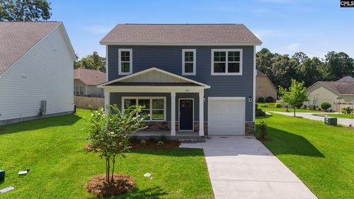 104 Creekside Cottage Court active home in Longcreek Club Cottages, Blythewood, SC
