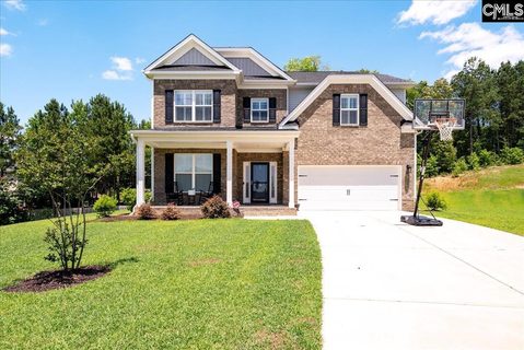 39 Hanging Leaf Court