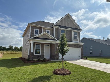 161 Dew Blossom Drive pending home in Peachtree Hills, Lexington, SC