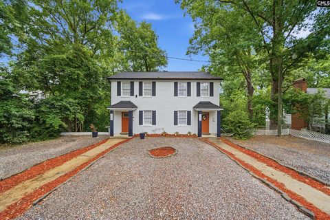 A home in Earlewood