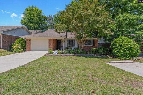 607 Ashwood Circle