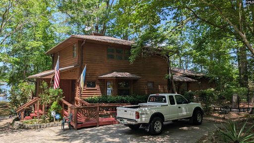54 Windward Lane