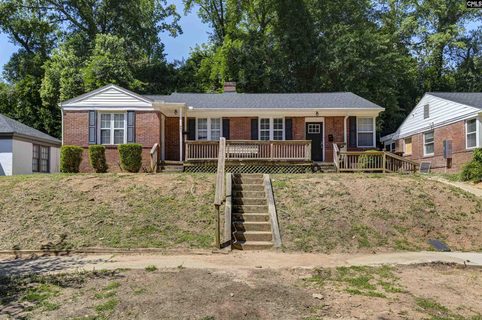 401-403 Waccamaw