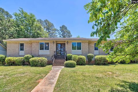 1700 N Woodstream Road active home in Murraywood, Columbia, SC