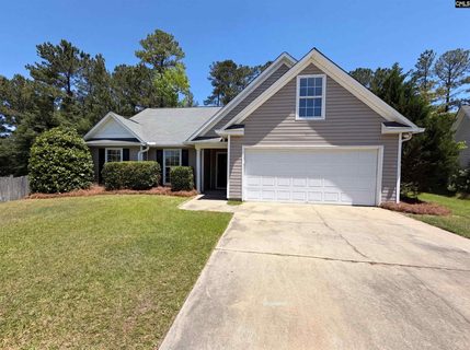 3 Summer Branch Court active home in Foxboro, Irmo, SC
