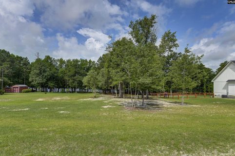 120 Living Waters Boulevard pending home in Crystal Springs Lake, Lexington, SC