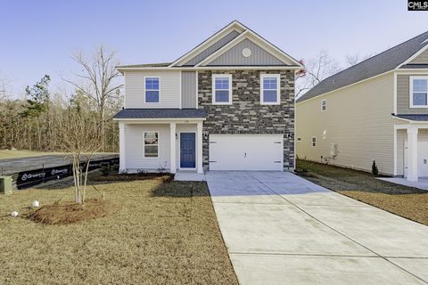 239 Honey Hill Way active home in Blythewood Farms, Blythewood, SC