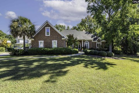 516 Harbour Place Court active home in Harbour Place, Lexington, SC