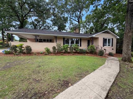 6456 Yorkshire Drive active home in Garden Springs, Columbia, SC
