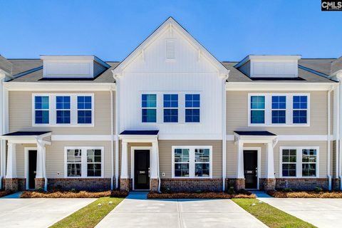 3060 Harborview Drive pending townhome in Astoria, Columbia, SC