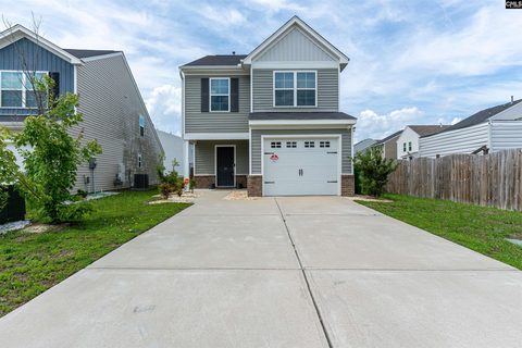 121 Travers Lane active home in Travers Park, Columbia, SC