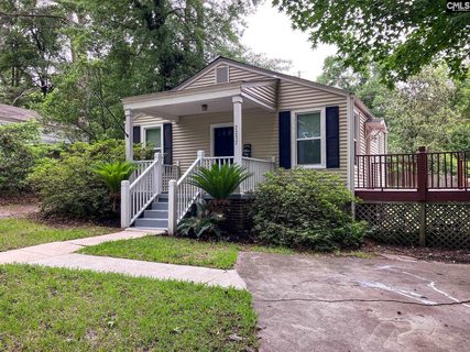 2237 Kingswood Drive active home in Rosewood, Columbia, SC