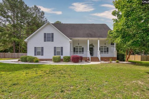 Homes in Eve'S Garden, Camden