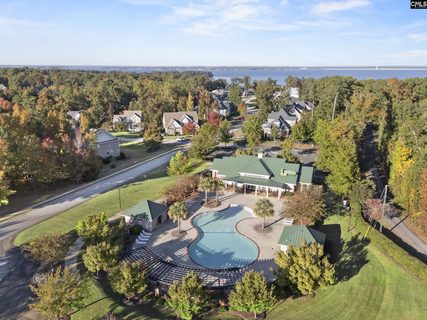 102 Longford Court