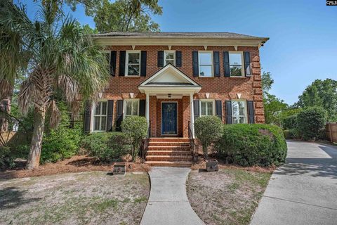 17 Old Woodlands Court