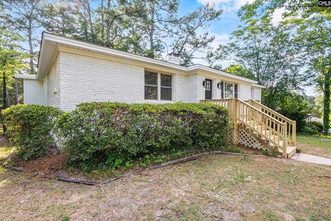 2 Vera Circle active home in Heyward Heights, Columbia, SC