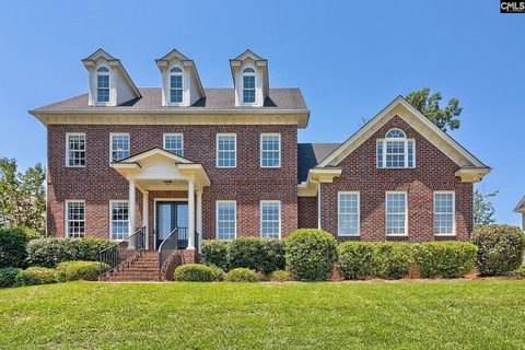 712 Bimini Twist Circle active home in Saluda River Club, Lexington, SC