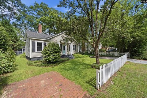 612 Howard Street active home in Rosewood, Columbia, SC