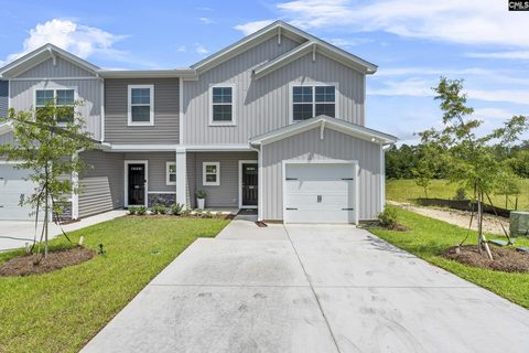 313 South Lake Court