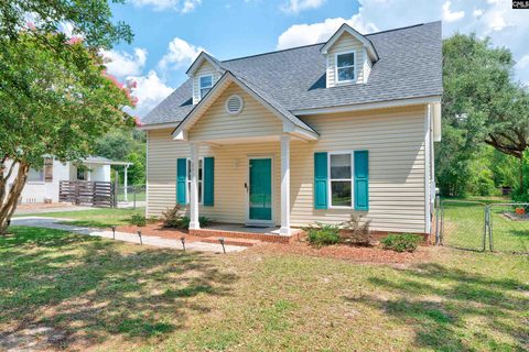 3931 Timberlane Drive active home in Rosewood, Columbia, SC